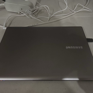 삼성전자 시리즈5 i5 노트북 팝니다삼성 노트북 i5 모델 판매합니다