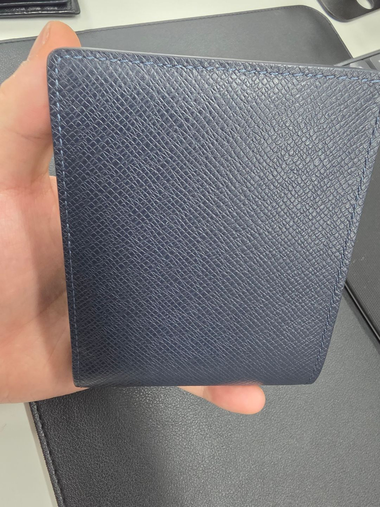 루이비통 남성 반지갑 [멀티플 윌럿] 네이비 팝니다 이미지