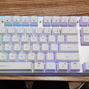 [일괄 특가] 가성비 게이밍 키보드 3종 세트 몽땅 처분 (한성 GTune, HP, 스카이디지탈)