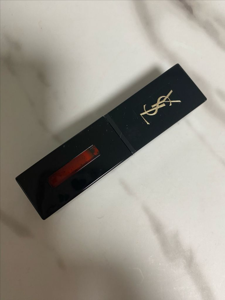 한번도 개봉안한 새거 쓰세요 (새상품) 입생로랑 생로랑 틴트 립스틱 이미지