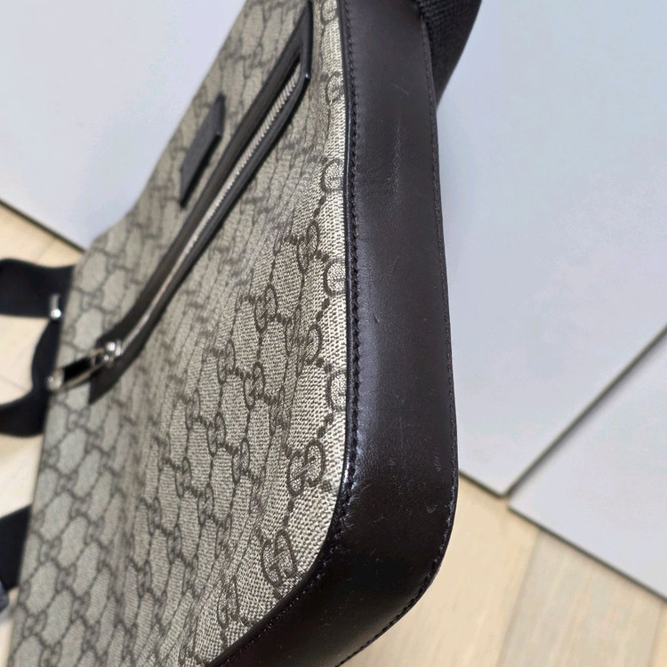 구찌 GG수프림 크로스백--7