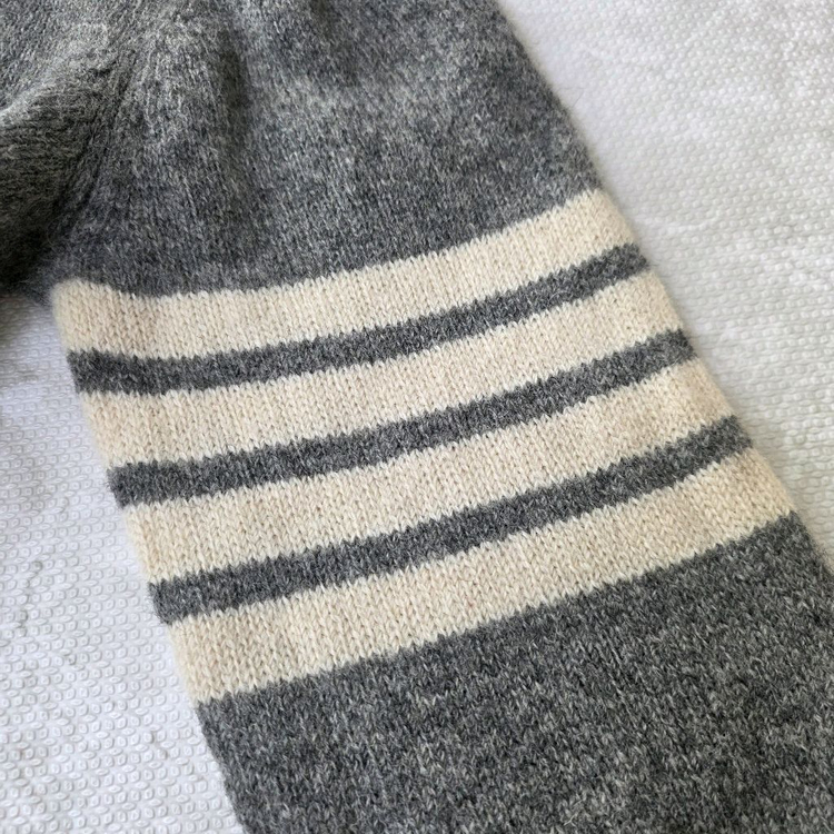 톰브라운 정품 사선완장 울니트--7