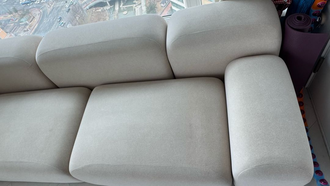 잭슨카멜레온 페블 4인소파--1