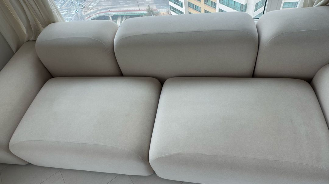 잭슨카멜레온 페블 4인소파--2