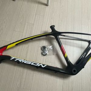 트리곤 다크니스 xc 프레임 판매합니다 27.5 mtb 프레임 카본 이미지