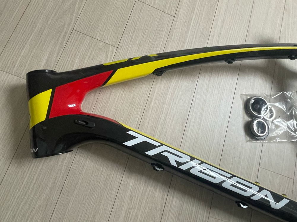 트리곤 다크니스 xc 프레임 판매합니다 27.5 mtb 프레임 카본 이미지