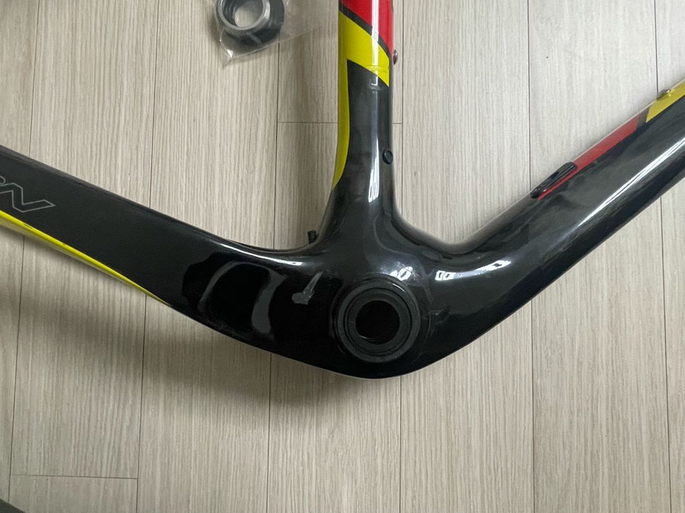 트리곤 다크니스 xc 프레임 판매합니다 27.5 mtb 프레임 카본 이미지