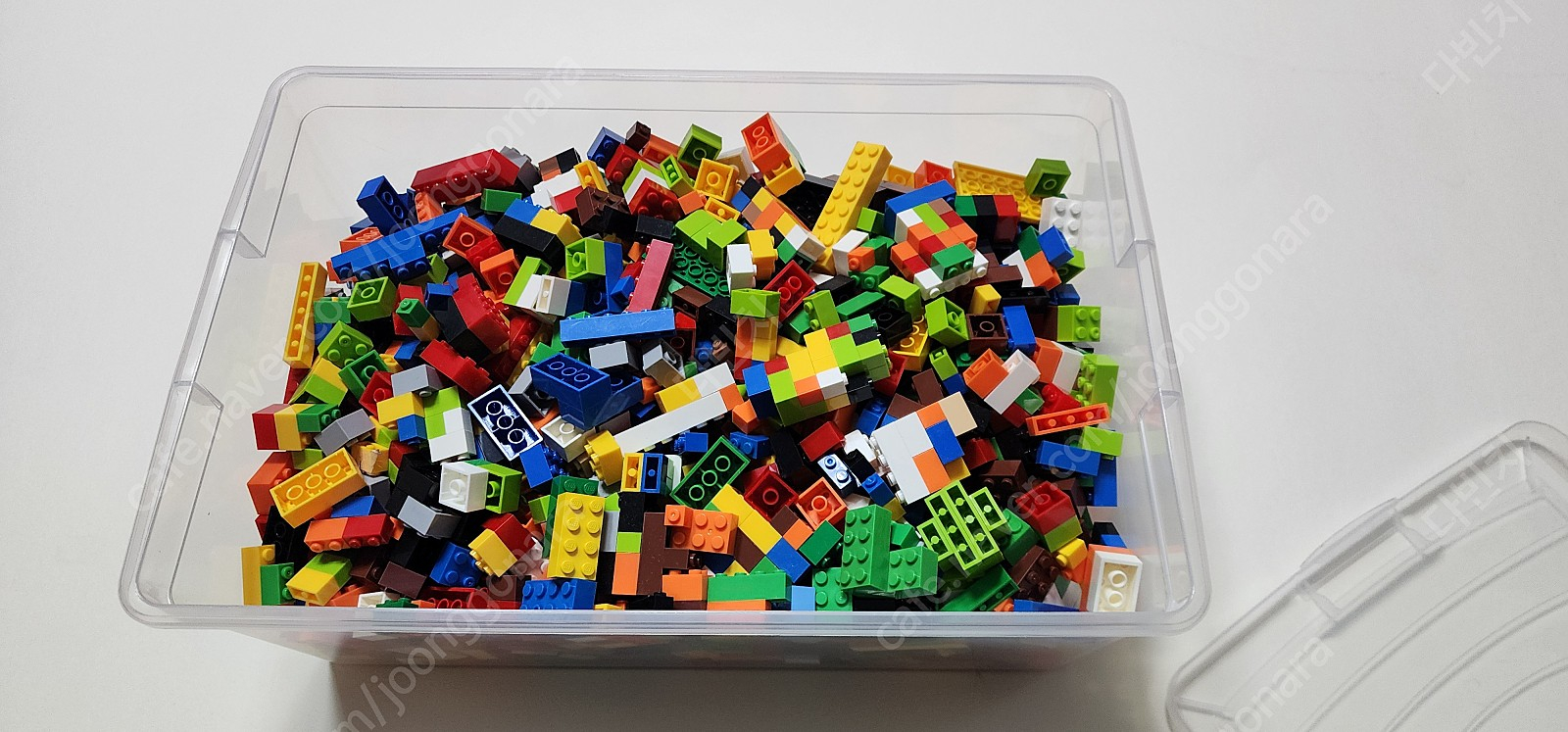 레고 블록 모음 13L 상자 무게 3kg 약 3000 피스 상자 10만원에 팝니다.--1