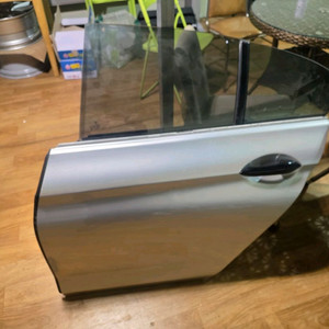 F06 6시리즈 운전석 뒤 도어