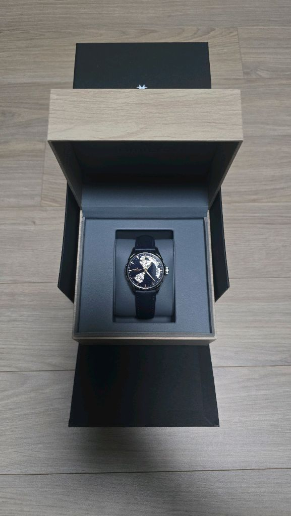 해밀턴 재즈마스터 오토매틱--4