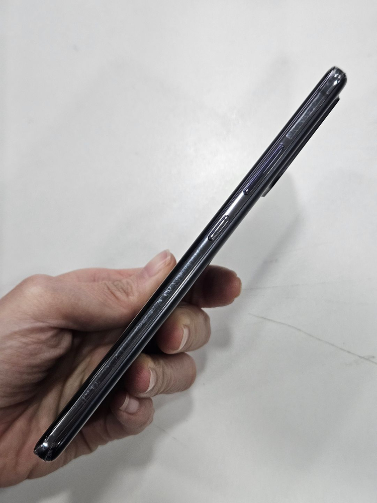 갤럭시 퀀텀2 128GB C급--2