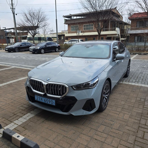 BMW i5 eDrive40 MSP (2025년식) 판매
