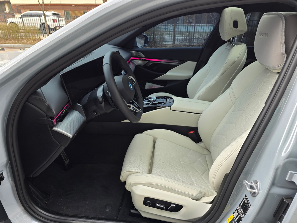 BMW i5 eDrive40 MSP (2025년식) 판매--4