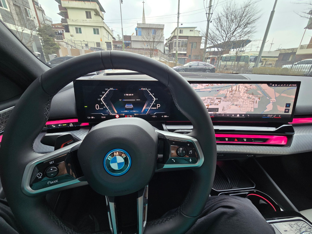 BMW i5 eDrive40 MSP (2025년식) 판매--2