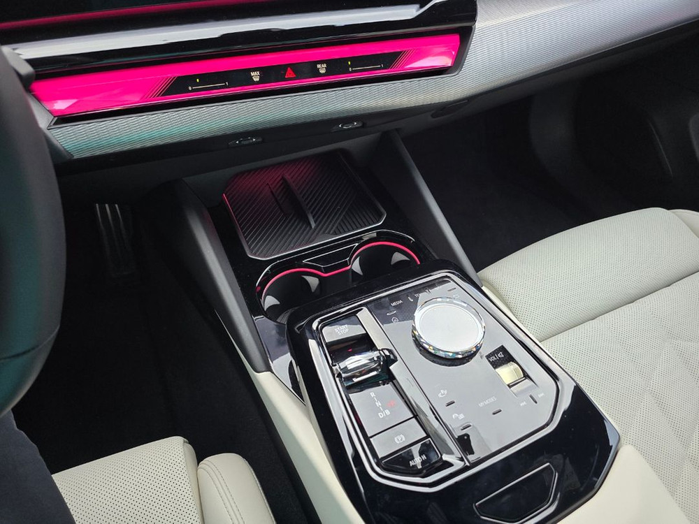 BMW i5 eDrive40 MSP (2025년식) 판매--3