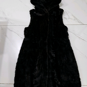 검정 후드 블랙 퍼 베스트