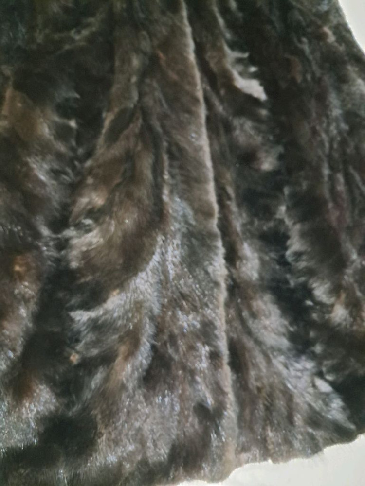 검정 후드 블랙 퍼 베스트--3