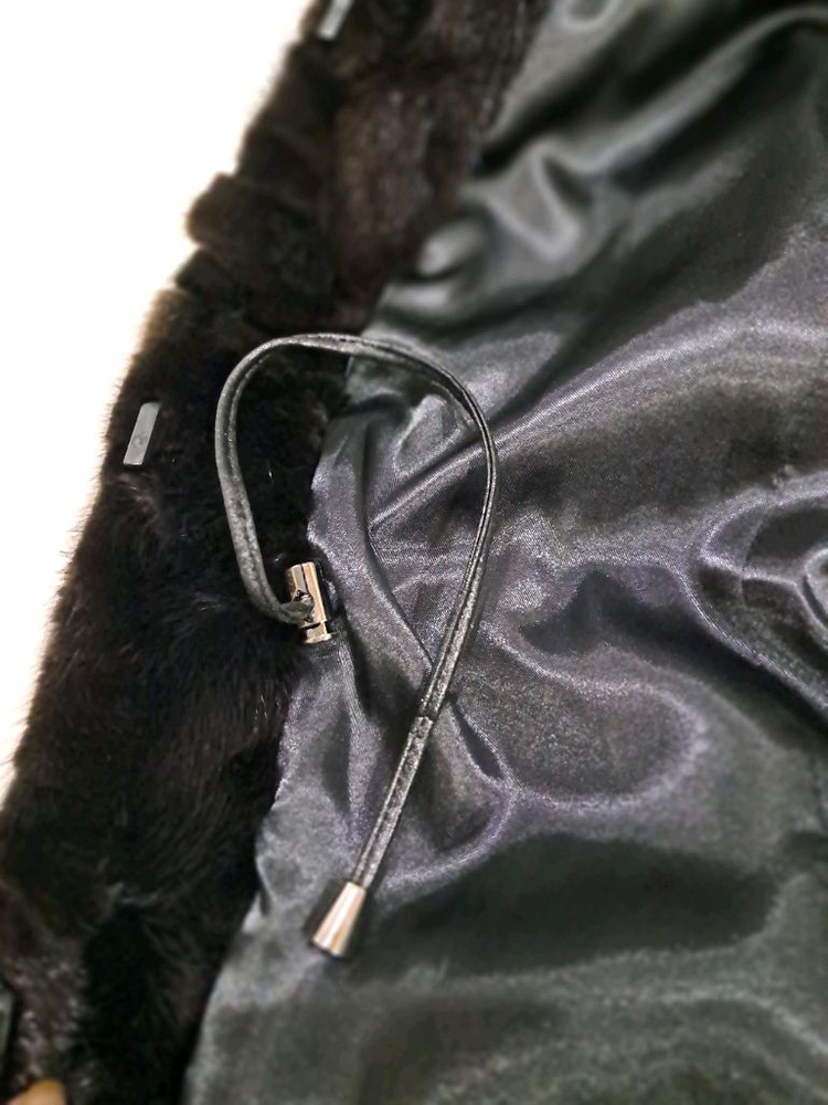 검정 후드 블랙 퍼 베스트--4