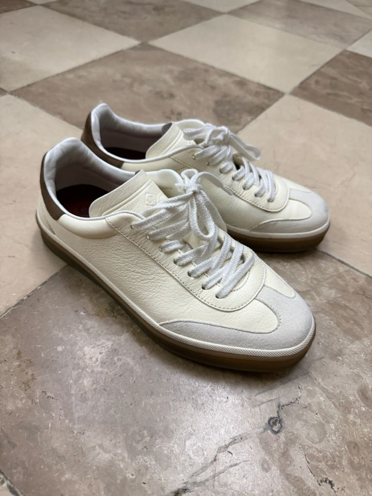 로로피아나 스니커즈 36.5--1