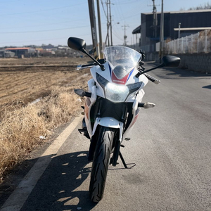 cbr125/14년식 판매합니다 이미지