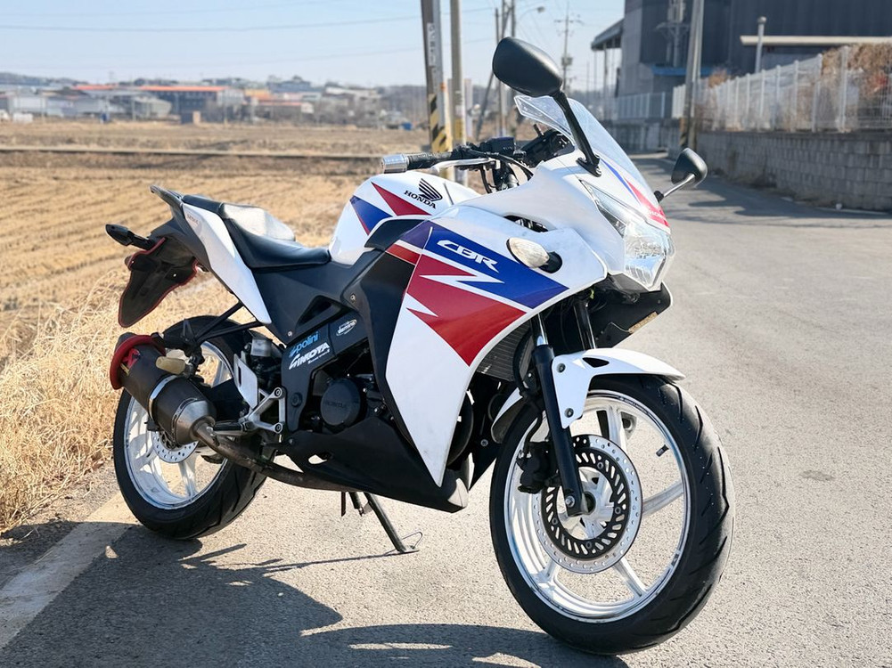 cbr125/14년식 판매합니다 이미지