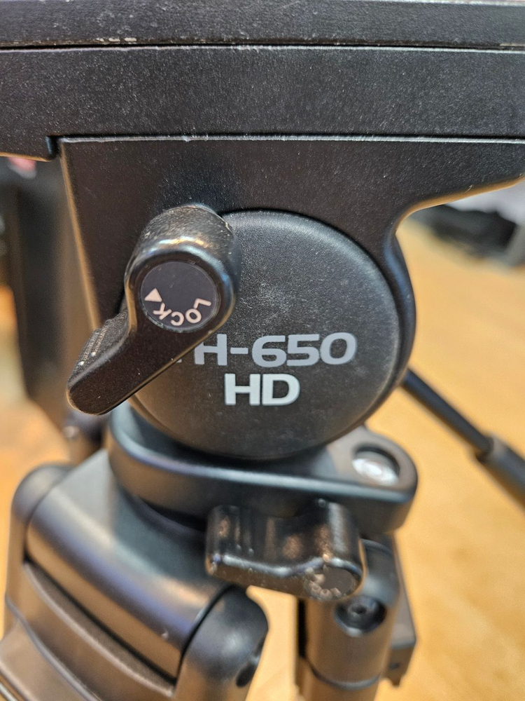 리벡 TH-650HD 비디오 삼각대 이미지