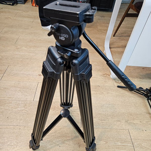 리벡 TH-650HD 비디오 삼각대