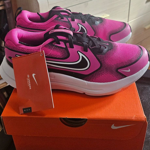 나이키 235 새상품