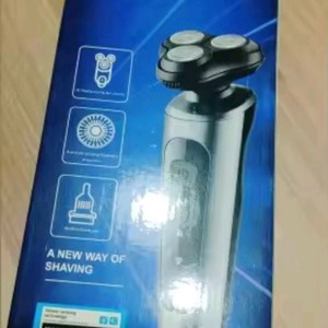 새상품 9D 전기면도기