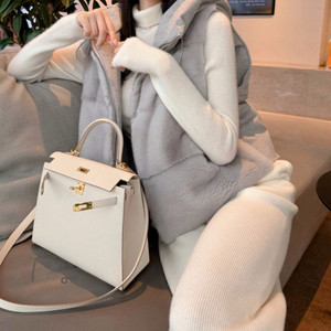 새상품)로썸제이 리얼 밍크 구스다운 베스트