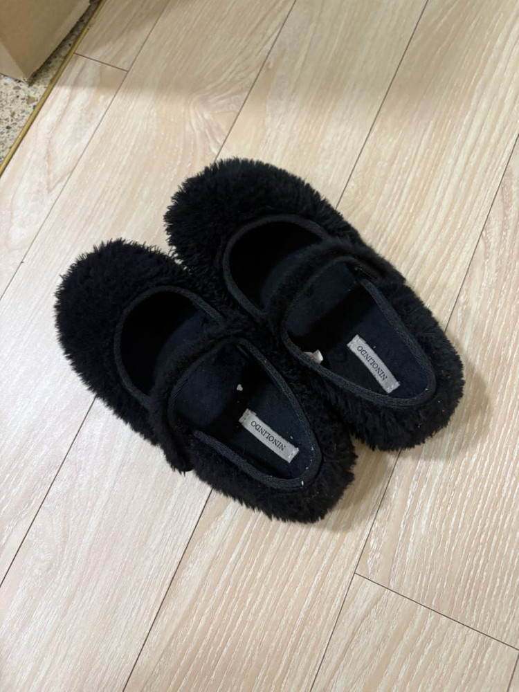 니노린도 블랙 퍼 메리제인 구두 190 이미지