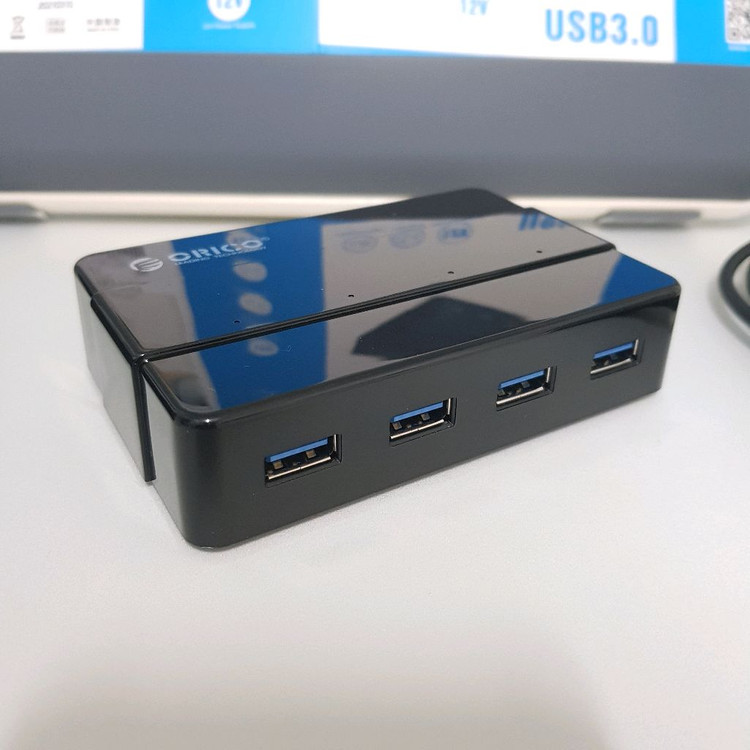 오리코 12V 아답터 사용 4포트 유전원 USB3.0 허브--2