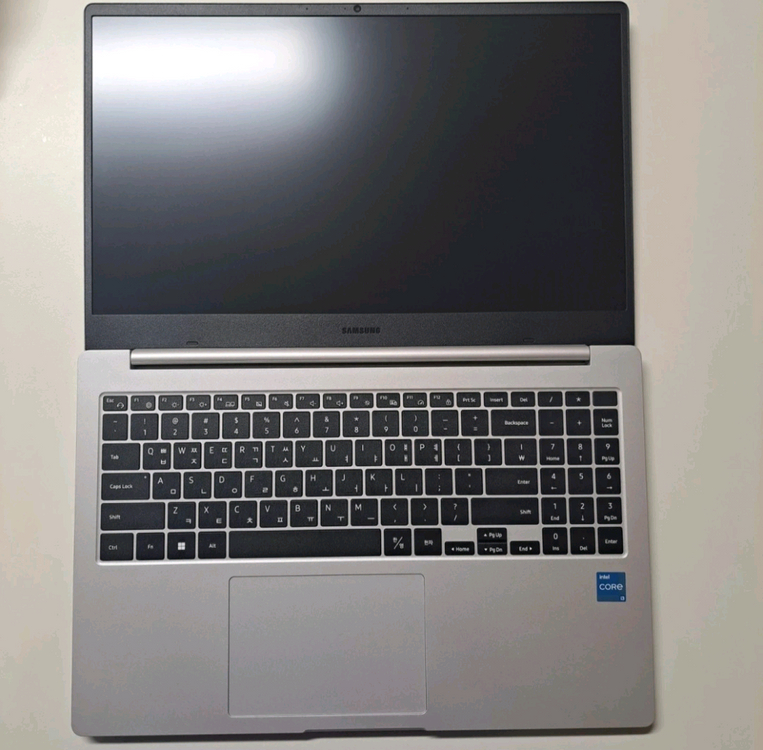 [새제품 세트] 삼성 갤럭시북2 NT550XEZ-A38AS 이미지