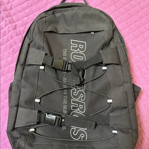 로아드로아 백팩