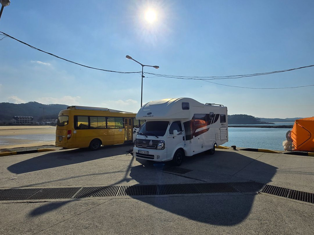 제일모빌 드림스페이스 9eu+ 캠핑카 이미지