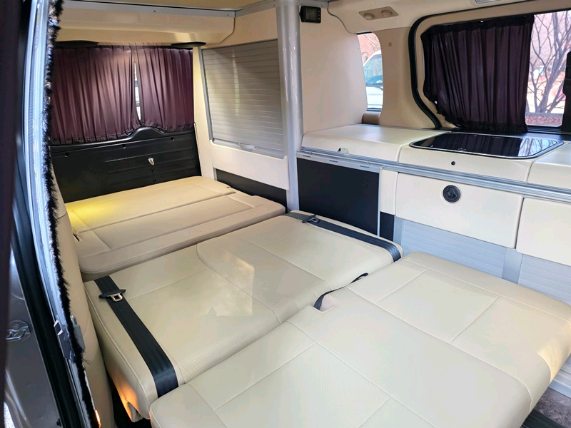 더뉴 그랜드 스타렉스 캠핑카 4인승--2