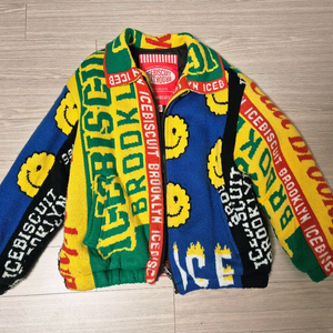 아이스비스킷 멀티블록니트 점퍼 130사이즈