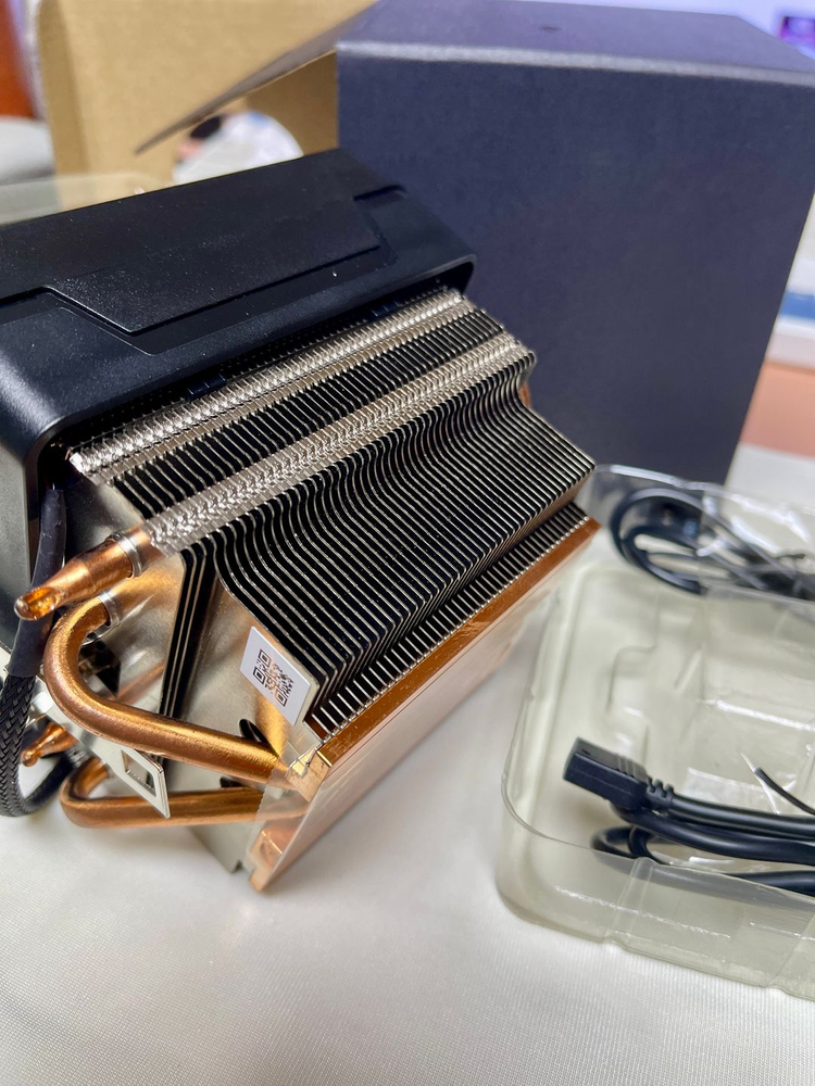 AMD Ryzen 7 7700 CPU + Wraith Stealth 쿨러--2