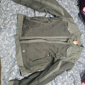 BMW 벤팅슈트 자켓 이미지