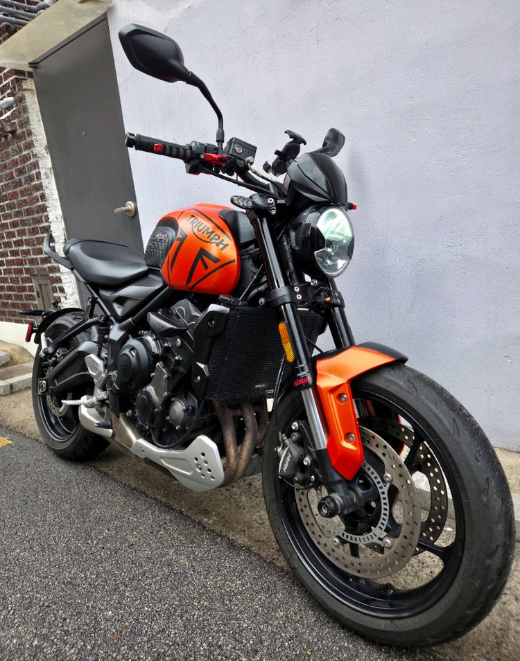 트라이엄프 트라이던트660 23년식 사용검사 완료,점검 완료--0