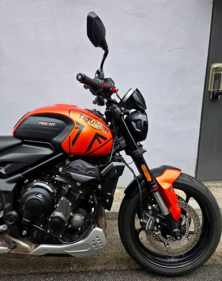 트라이엄프 트라이던트660 23년식 사용검사 완료,점검 완료--2