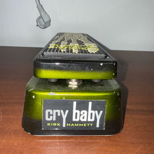 Dunlop Cry Baby Kirk Hammett 와우 페달