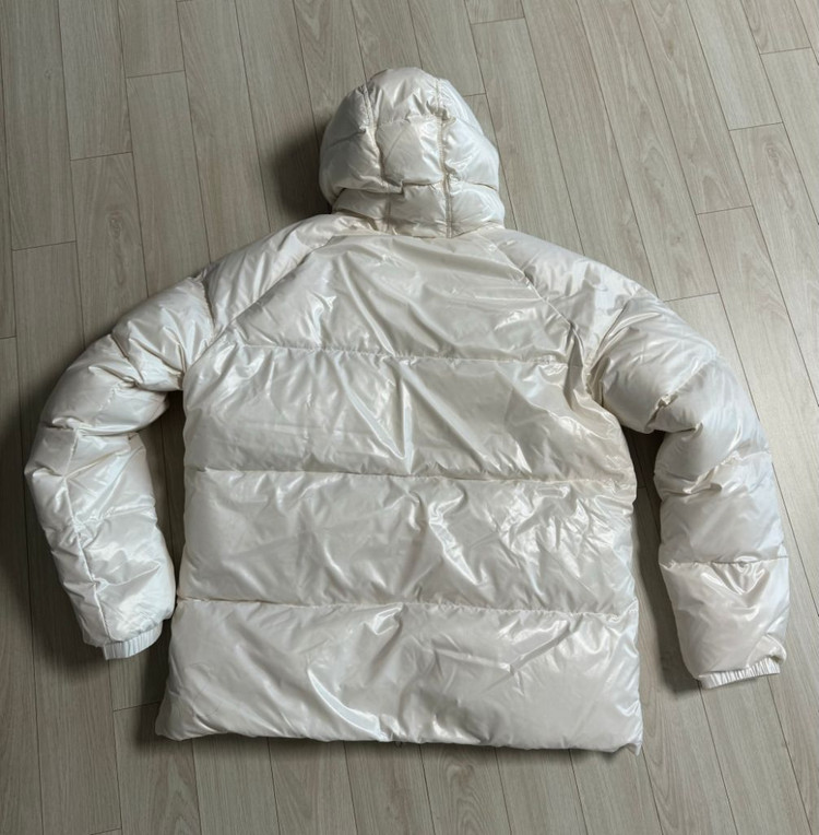 피레넥스 스탠 화이트 유광 후디드 패딩 XL--1