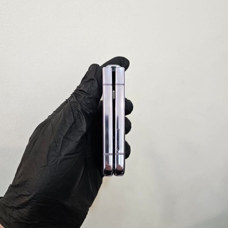 갤럭시Z플립4 256기가 라벤더 (무잔상) / 0210--3