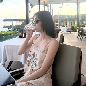 츄 착용 자라 ZW 컬렉션 자수 팬츠 xs, 자수 탑 s사이즈. 이미지