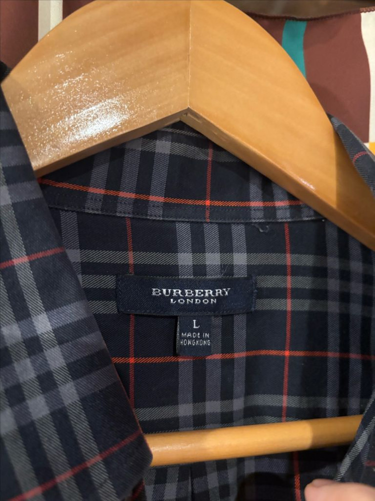 버버리 런던 체크 긴팔 셔츠 이미지