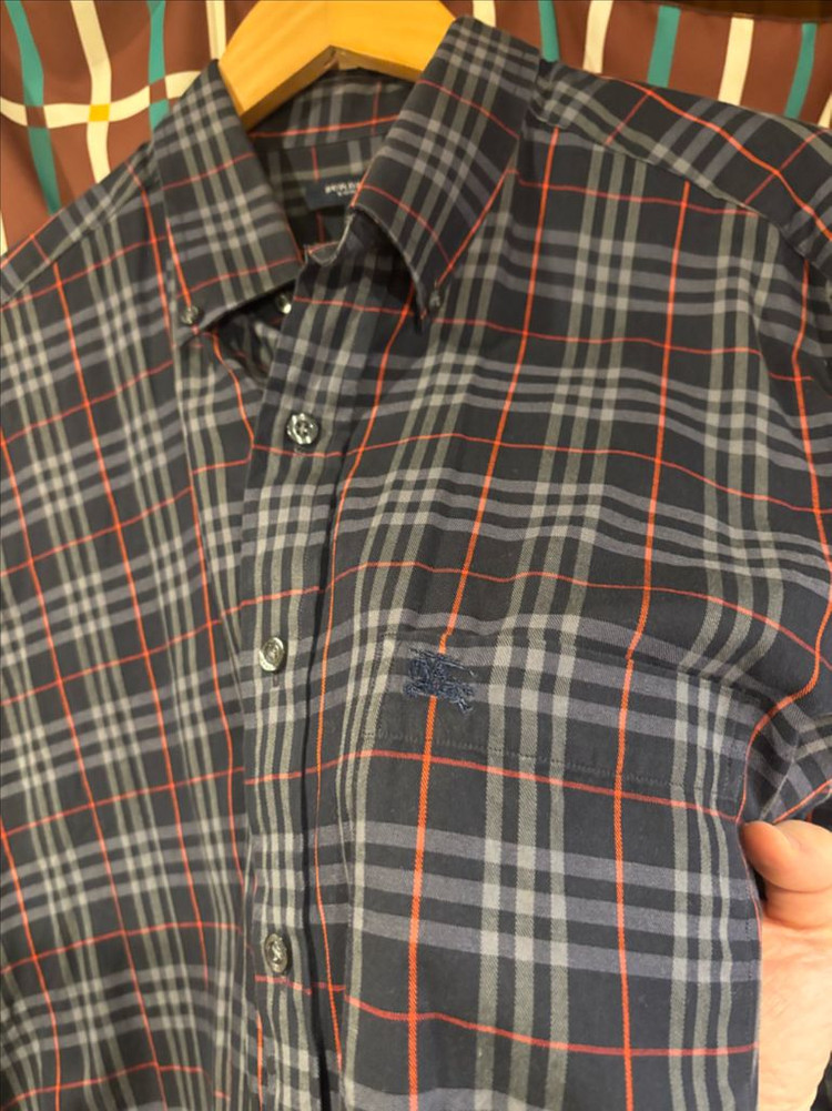 버버리 런던 체크 긴팔 셔츠 이미지