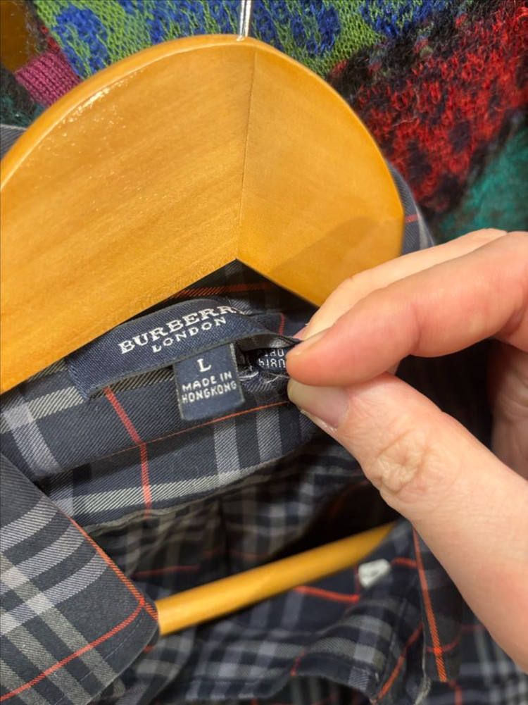 버버리 런던 체크 긴팔 셔츠 이미지