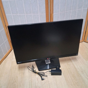 LG 23인치 모니터 IPS237L