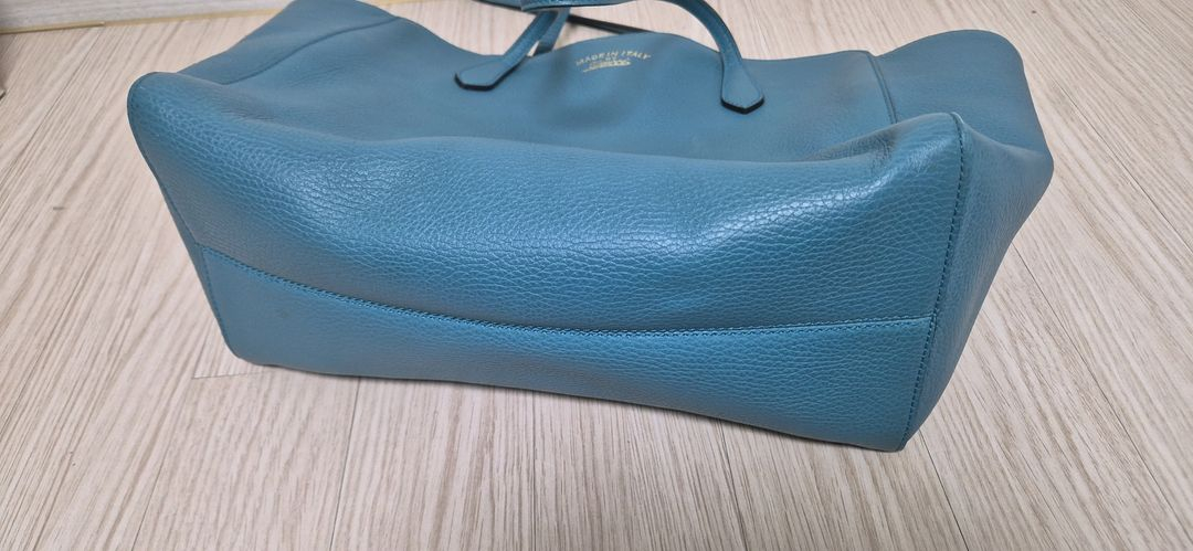 구찌 스윙백 팝니다ㅡ가죽--5